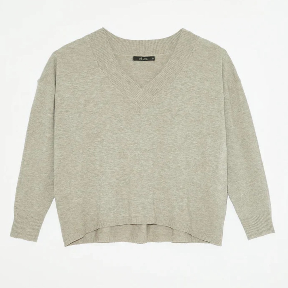 NWT Deluc Beula V-Neck Sweater